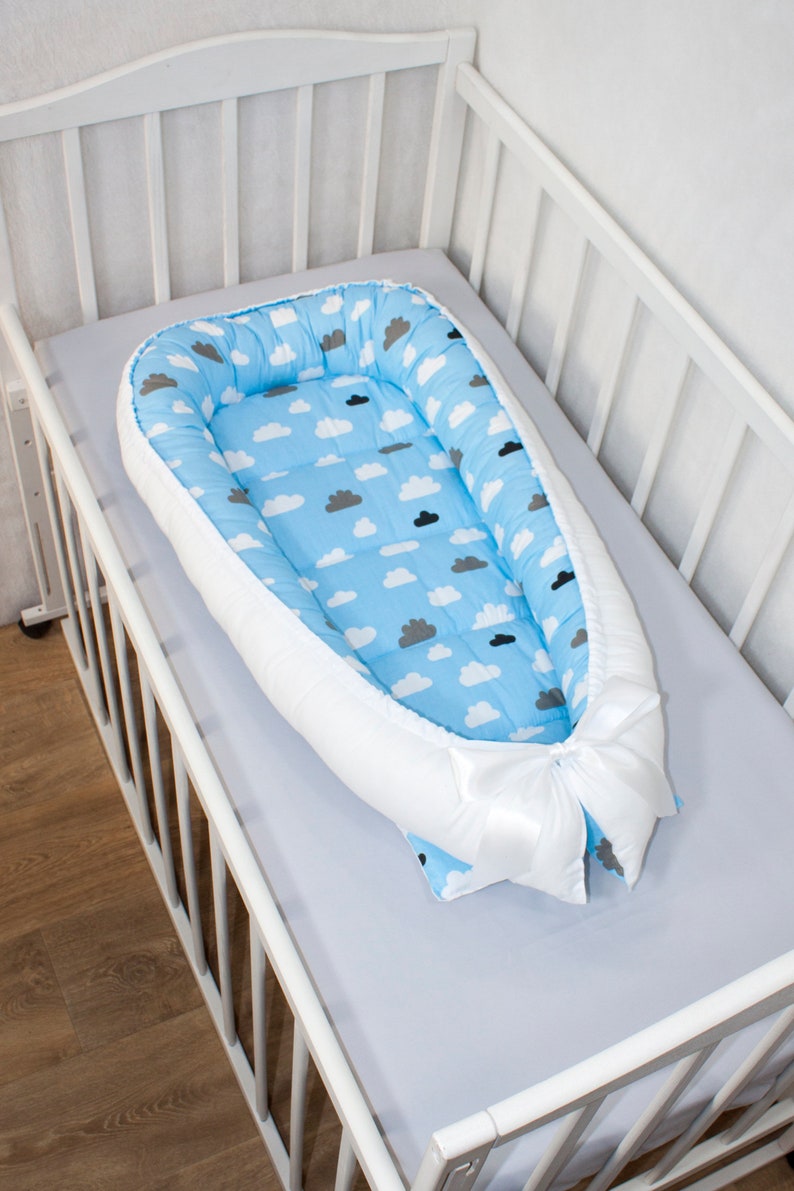 dock a tot in bassinet