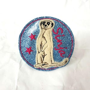 Erdmännchen Glitzer Klettie Patch mit Namen  -  viele Farben