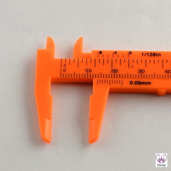 Plastic 2024 calipers measuring