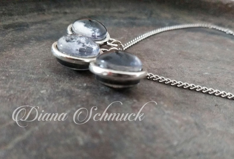 Collier de lune de naissance, 2 côtés, collier de phases de lune personnalisé, pendentif de phase de lune, système solaire, personnalisé, collier de lune, cadeau danniversaire image 3