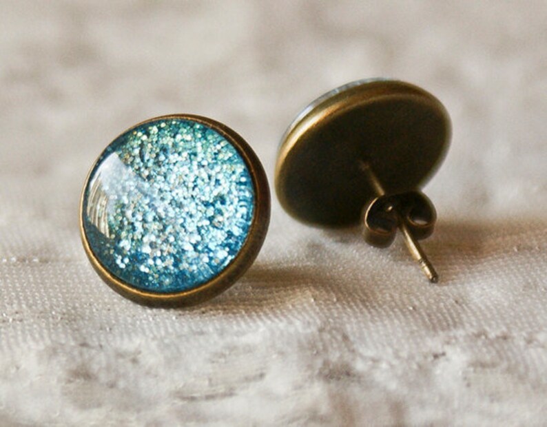 Blue Moon Studs, boucles doreilles lunaires, univers, galaxie image 1