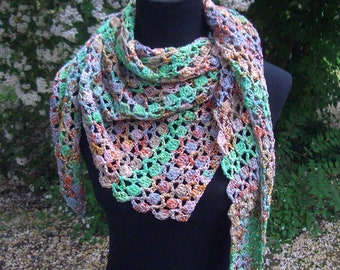 Triangle scarf - pastel tones - handmade