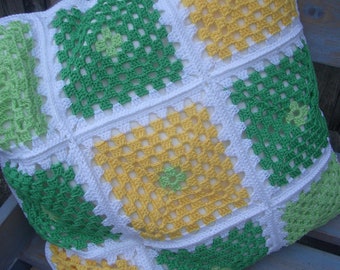 Häkel - Kissen - Granny - grün/gelb/weiß - Handarbeit