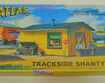 ATLAS HO Scale Trackside Shanty Model Kit #702 VINTAGE 1962 Nice Original Box