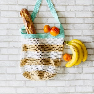 crocheted shopping bag with block stripes