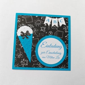 PERSONALISIERTE Einladung Handarbeit ABC zur Einschulung 1. Schultag Schultüte hellgrün oder in vielen anderen Farben (E19)