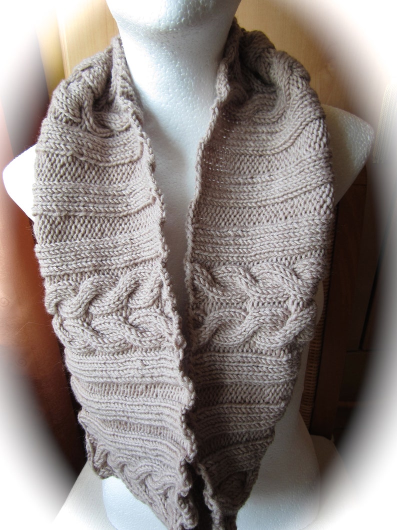 Loop knitted scarf tube scarf handknitted virgin wool handmade image 3