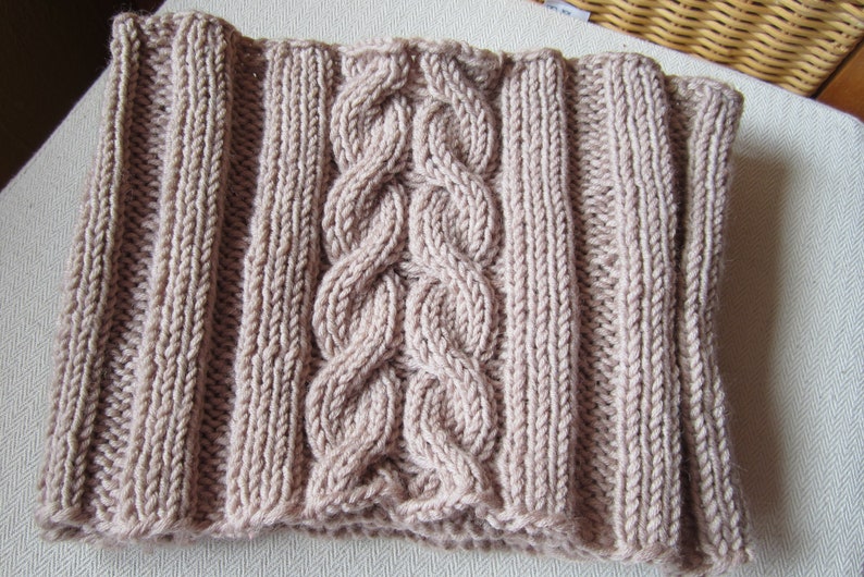 Loop knitted scarf tube scarf handknitted virgin wool handmade image 4