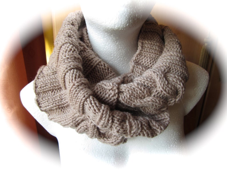 Loop knitted scarf tube scarf handknitted virgin wool handmade image 1