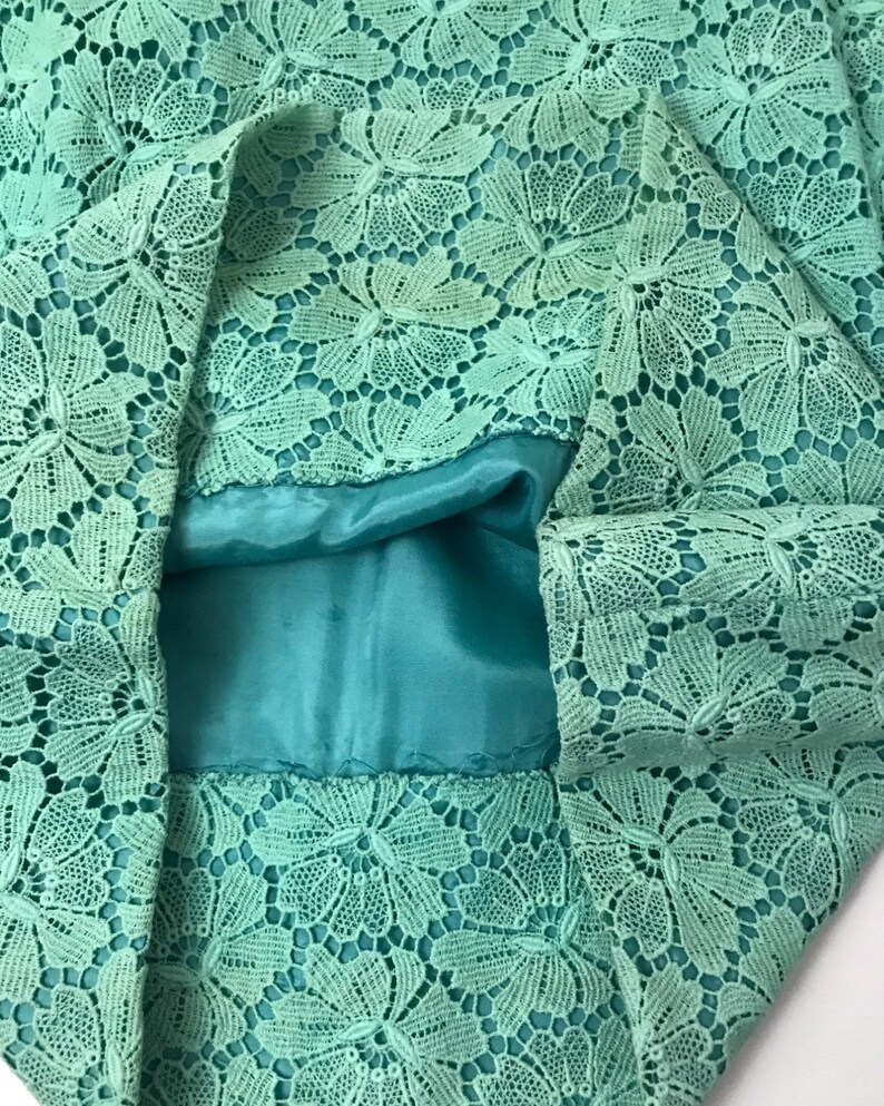1960s Mini Skirt 60s Blue Green Floral Lace Style Embroidered Short Skirt Women\u2019s Small