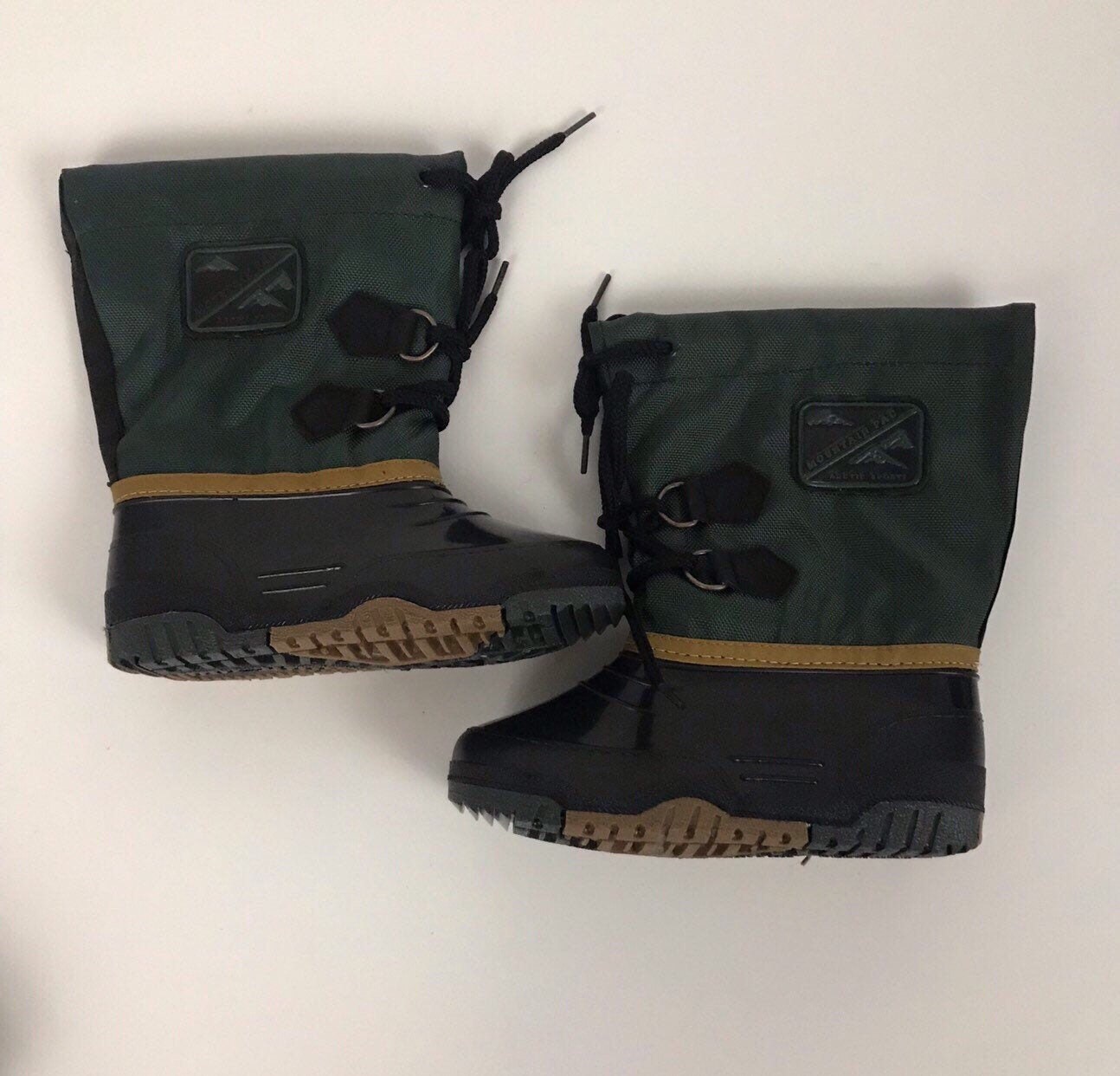 boys size 12 rain boots