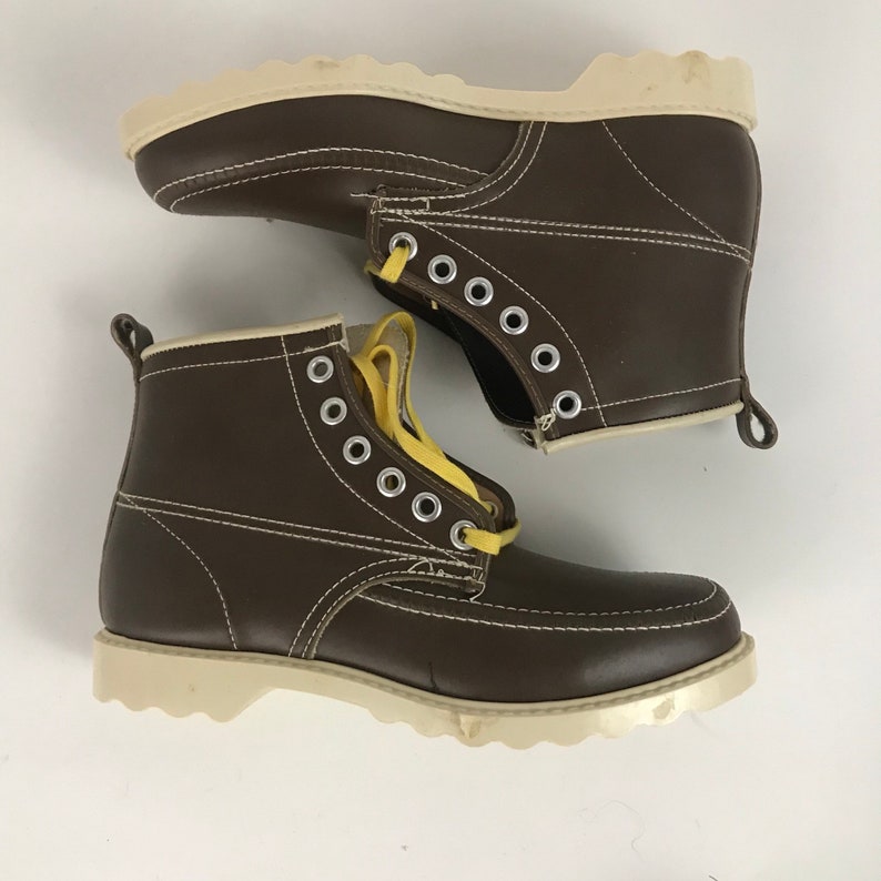 1970s Boys Boots NOS Brown Lace Up Ankle Boots Workwear Unworn Youth Boy/'s size 2