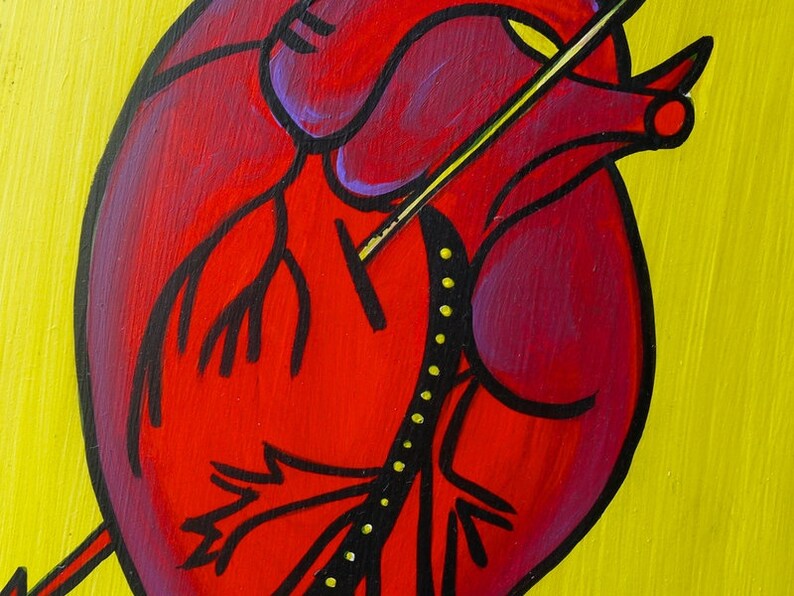 Picture Bingo Heart card on yellow background