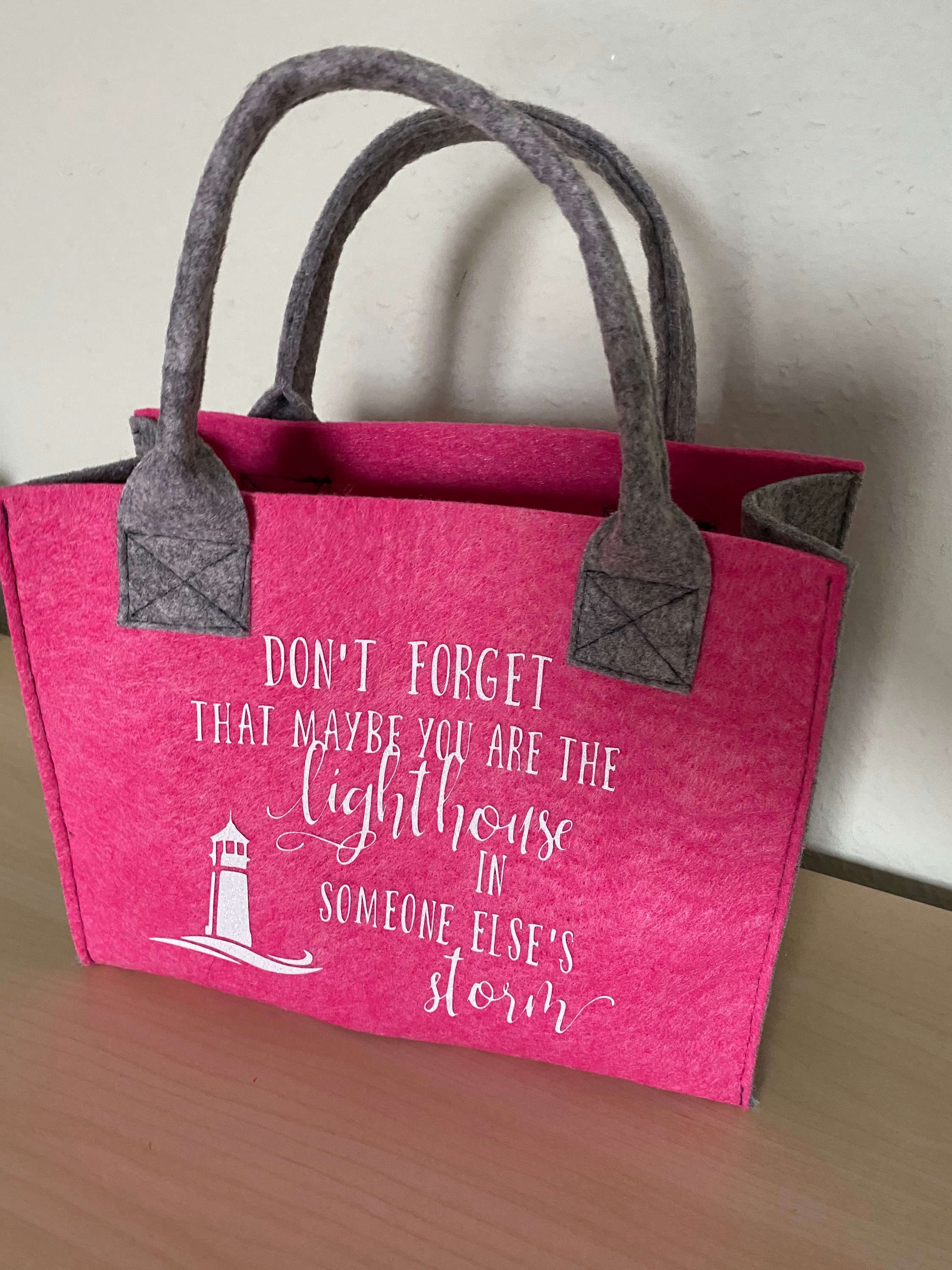 Kleine Tasche aus Filz mit tollem Spruch Etsy.de