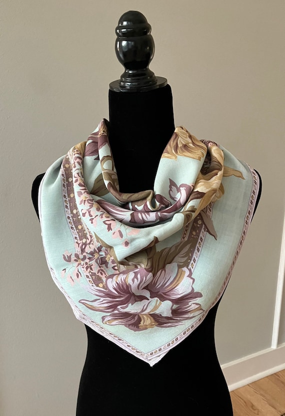 Vintage LIZ CLAIBORNE Pastel Floral Rayon Scarf, V