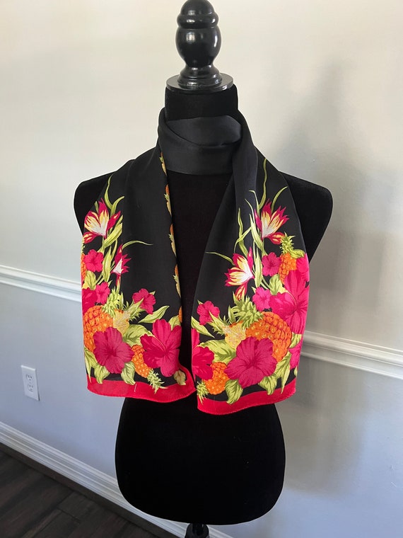 COLLECTION XIIX Black Red Pineapple Flowers Print… - image 1
