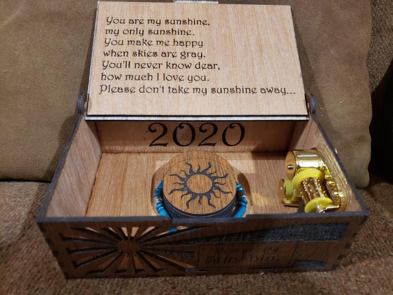 Wind Up Music Box Plays The Tune You Are My Sunshine Etsy