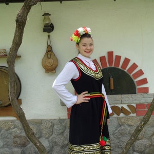 Costume folklorique bulgare, costume Shopska