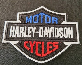 Embroidered Patch Harley Davidson Iron/Sew on Mini Bar & Shield 4cm Embroidered Patch Harley Davidson Iron/Sew on Mini Bar & Shield 4cm