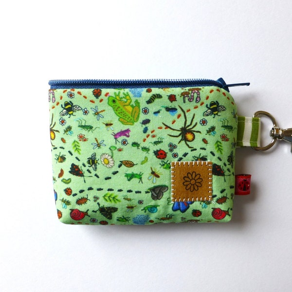 Minitasche mit Garten-Motiven, kleine Tasche mit Insekten, Schnecken und Blumen, Flora und Fauna, blommablu