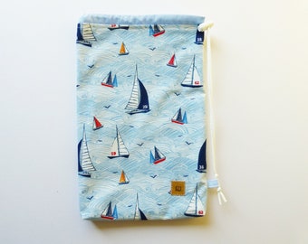 maritime book bag with sailing boats, protective cover for books, fabric bag, travel cover for books, blommablu