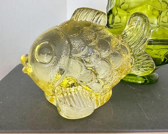 Waterford Crystal Fish Paperweight: Marquis Confetti Yellow Glass Figurine