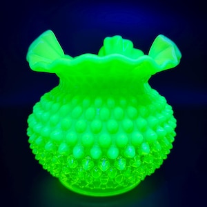Fenton Topaz Opalescent Hobnail Vase: Yellow Vaseline Glass, Ruffled Rim