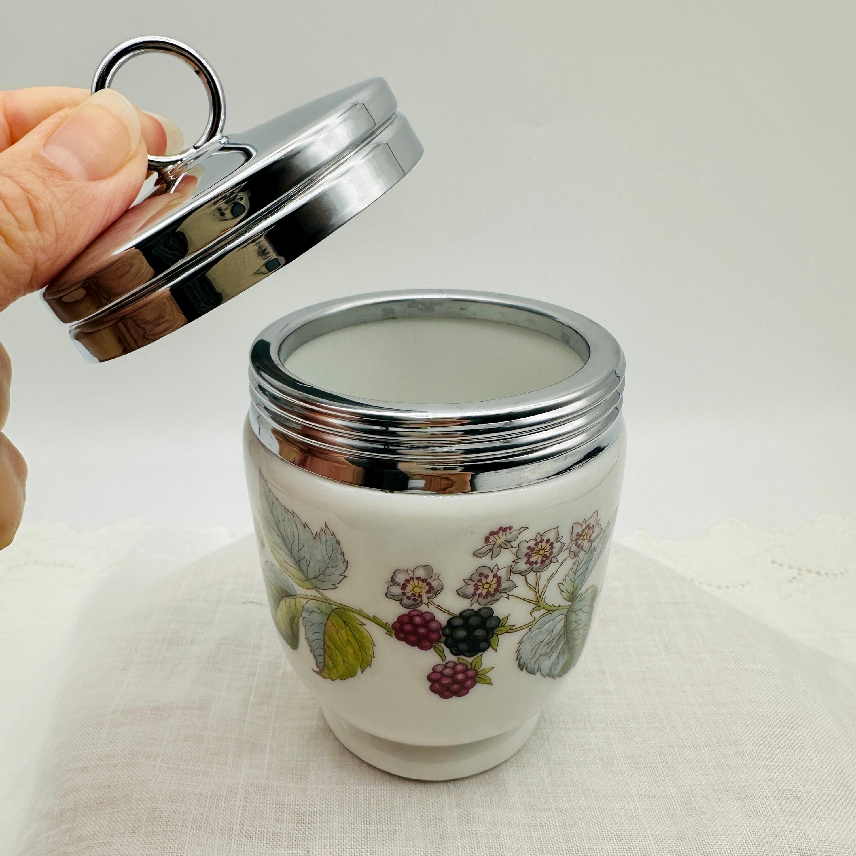 Egg Coddler, Royal Worcester, King Size, Porcelain Egg Egg Coddler, Royal Worcester, King Size, Porcelain Egg