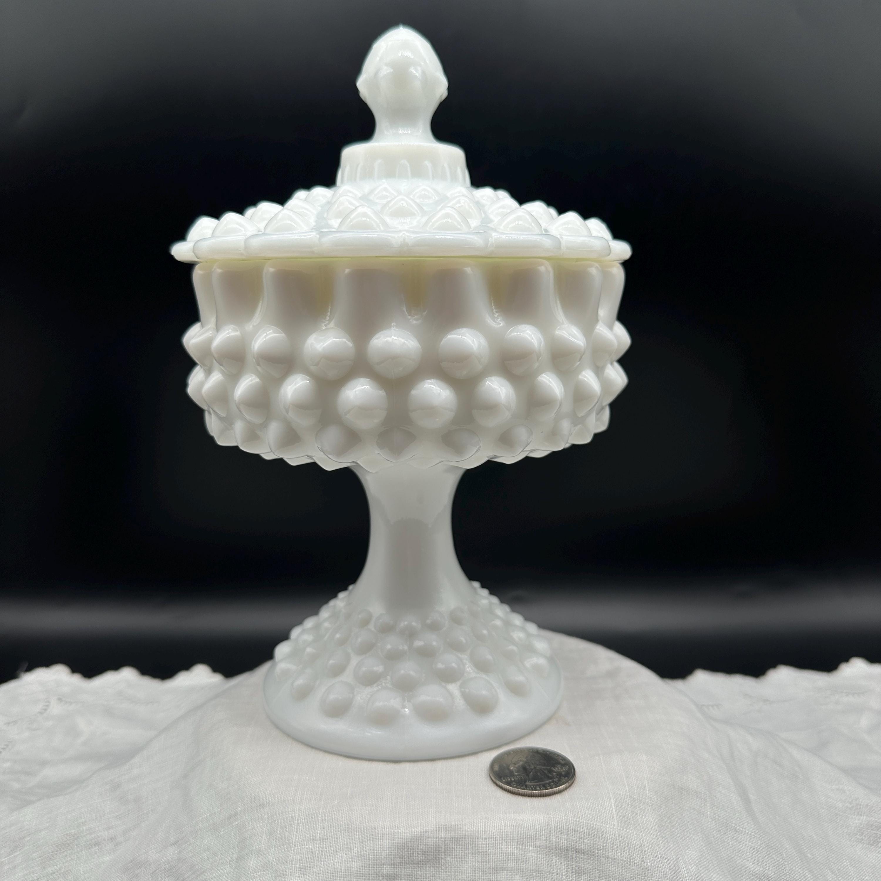 フェントン　ボブネイル　ミルクガラス　蓋付きキャンディディッシュ　美品 il_fullxfull.6270704102_algl.jpg