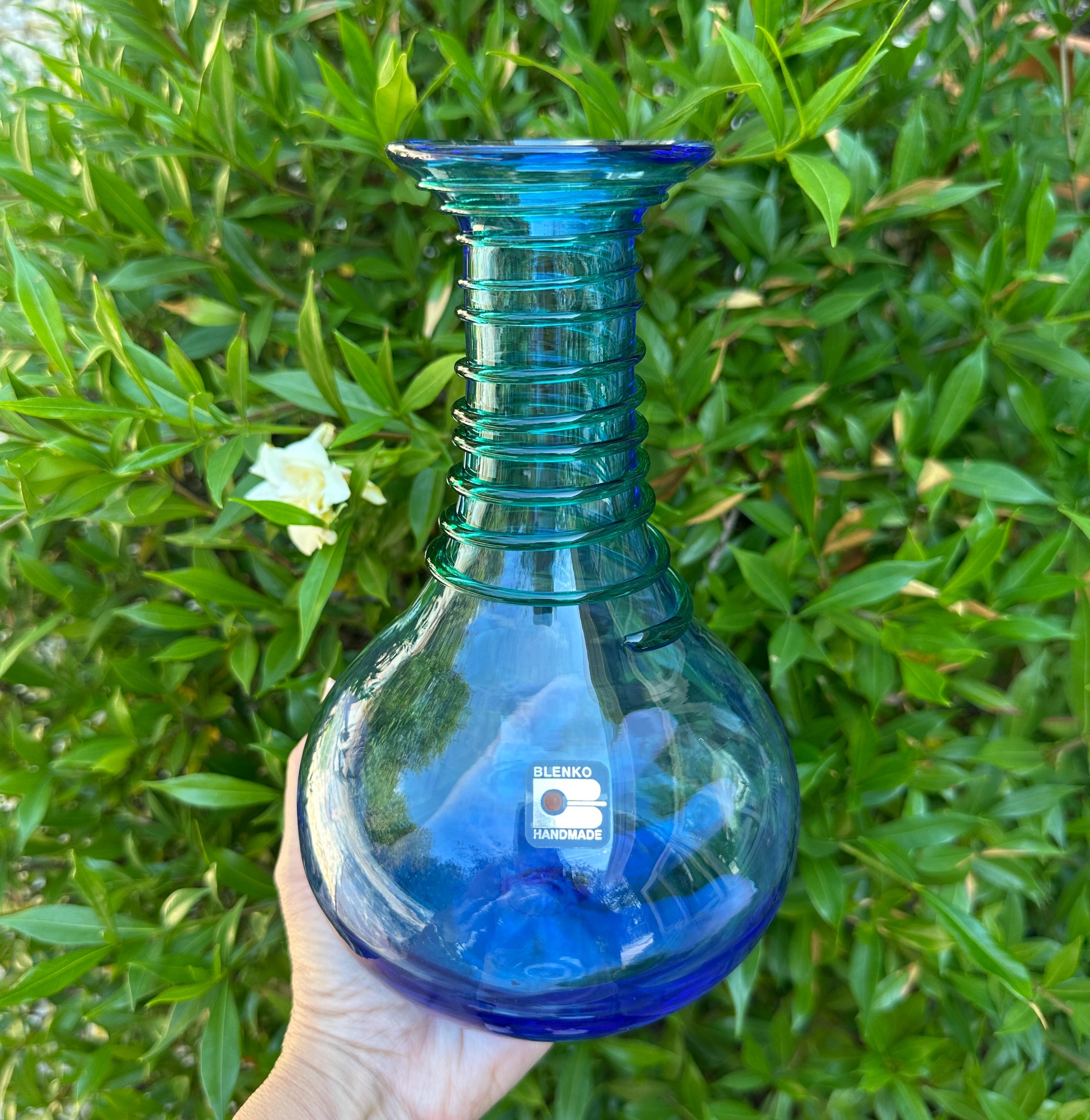Vintage Blenko 9432 Azure Vase With Emerald Sprial: Hand Blown