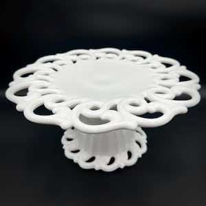 White Milk Glass Cake Stand Fostoria Monroe Open Lace Edge Pedestal Cake Stand Elegant Wedding Cake Stand Fancy White Cupcake Dessert Stand