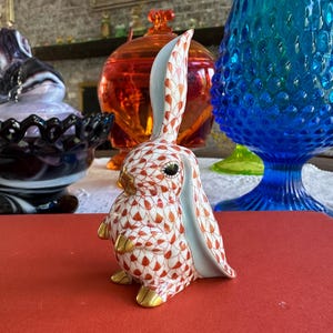 Herend Fishnet Bunny Herend Hungary Retired Rust Fishnet Hand Painted Fine Porcelain Rabbit Figurine Vintage Home Decor Collectible Gift