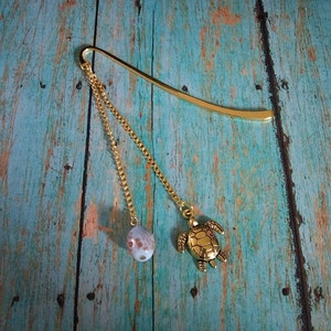 Gold Turtle bookmark