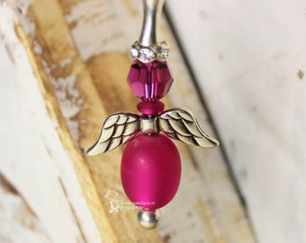 Chains or keychain angel pink