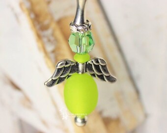 Chains -or keychain angel light green large