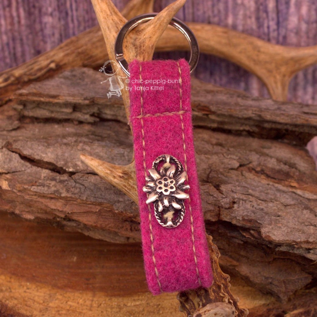 Pink Traditional Felt Keychain - Edelweiss - Etsy