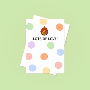 Beaucoup d’amour Carte de vœux en émail Pin | Carte d'anniversaire | Carte de voeux avec badge