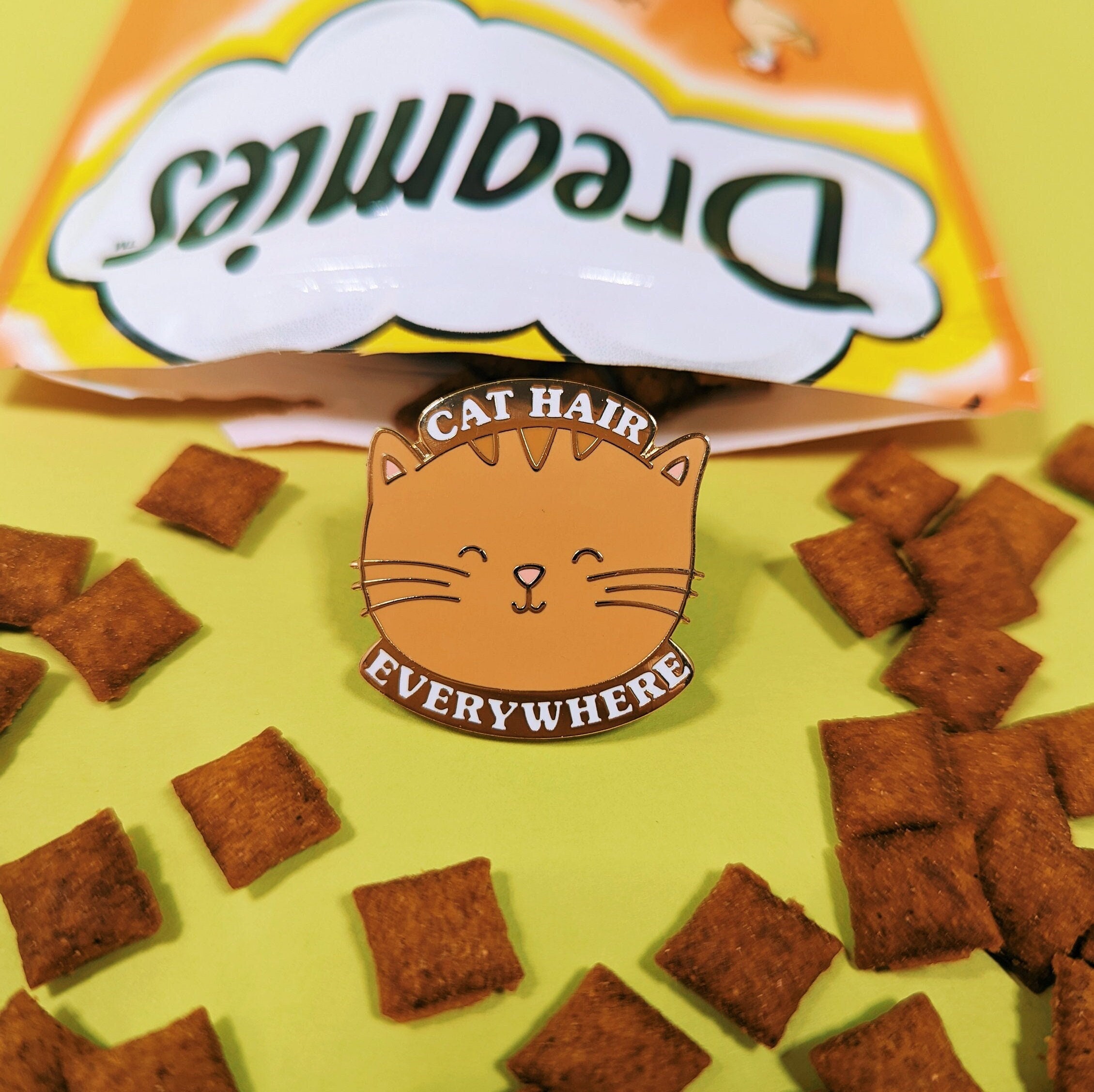 Katzen Haar Emaille Pin, Geschenke für Katzen Besitzer, Katzen Geschenke, Katzen Mama, Tier Liebhaber
