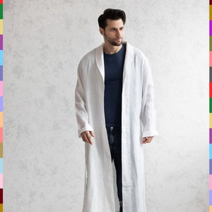 Manteau homme en lin. Veste homme en lin. Peignoir garçon en lin. Manteaux en lin pleine longueur. Peignoirs homme en lin. Vestes en lin italien pour hommes. Manteau long homme.