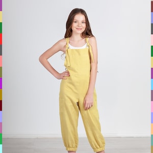 ティーンズロンパース。ティーンズジャンプスーツ。イエローの子供用ロンパース。女の子用オーバーオール。子供用ジャンプスーツ。ユニセックスの子供用ロンパース。100%ピュアリネン（イタリア製）。