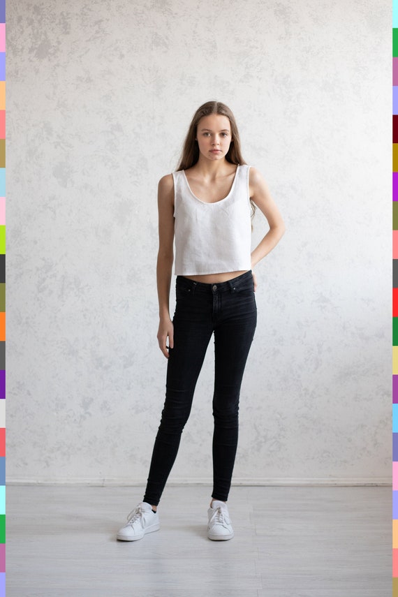 100% Italian Linen. Crop Tank. Casual Crop. Urban Top. Basic Women's Outfit. Summer Everyday.