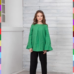 Tunique verte pour enfant. Haut à manches longues pour enfants. Haut d'automne pour fille. Chemise en lin pour fille. 100 % pur lin Italie image 2