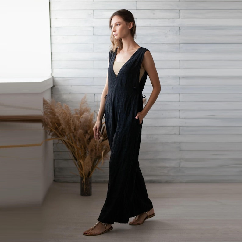 Sleeveless Romper. Loose Linen Overalls. Women Jumpsuit. Natural Italian Linen. image 1