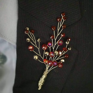 Red boutonniere wedding boutonniere for men boutineer groom boutonniere boutonnieres gold boutonniere pin burgundy boutonniere pins