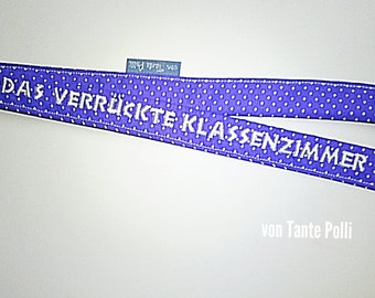 Key chain-lanyard-embroidered-name-personalized-lanyardLanyard purple, white embroidered
