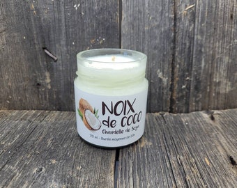 Coconuts - Soy candle - Hand-cast candle, made in Quebec, handmade soy candle Coconut