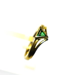 Tourmaline ring, green tourmaline, 750 gold, 18 ct yellow gold image 4