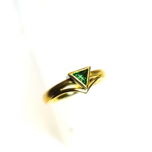 Tourmaline ring, green tourmaline, 750 gold, 18 ct yellow gold image 2