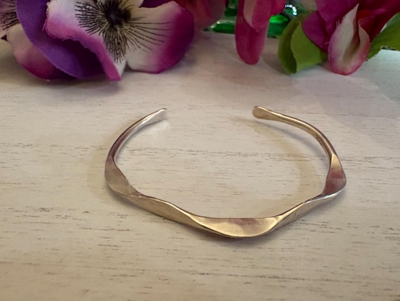 Sterling Silver Curvy Wave Cuff Bracelet – Bangle Gift