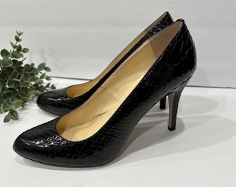 Size 8M Vintage Max Studio  black pointy toe pumps stiletto shoes